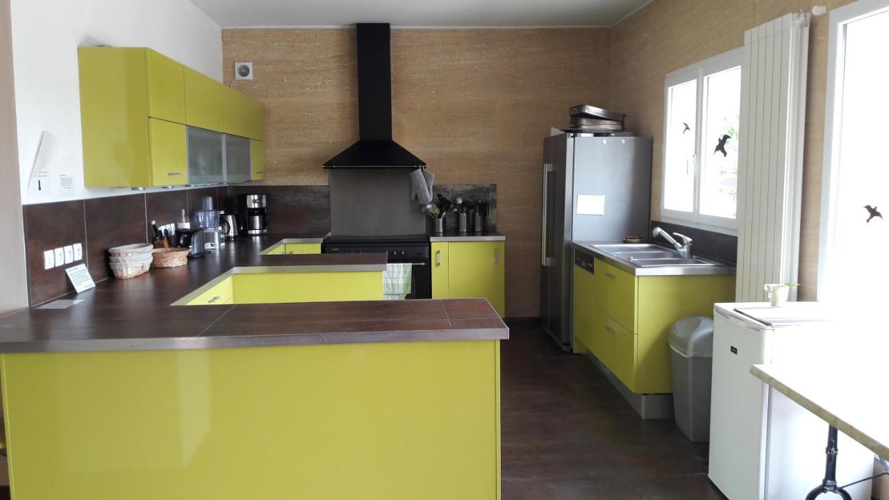 Villa La Charmeuse Fleurie Collias 外观 照片