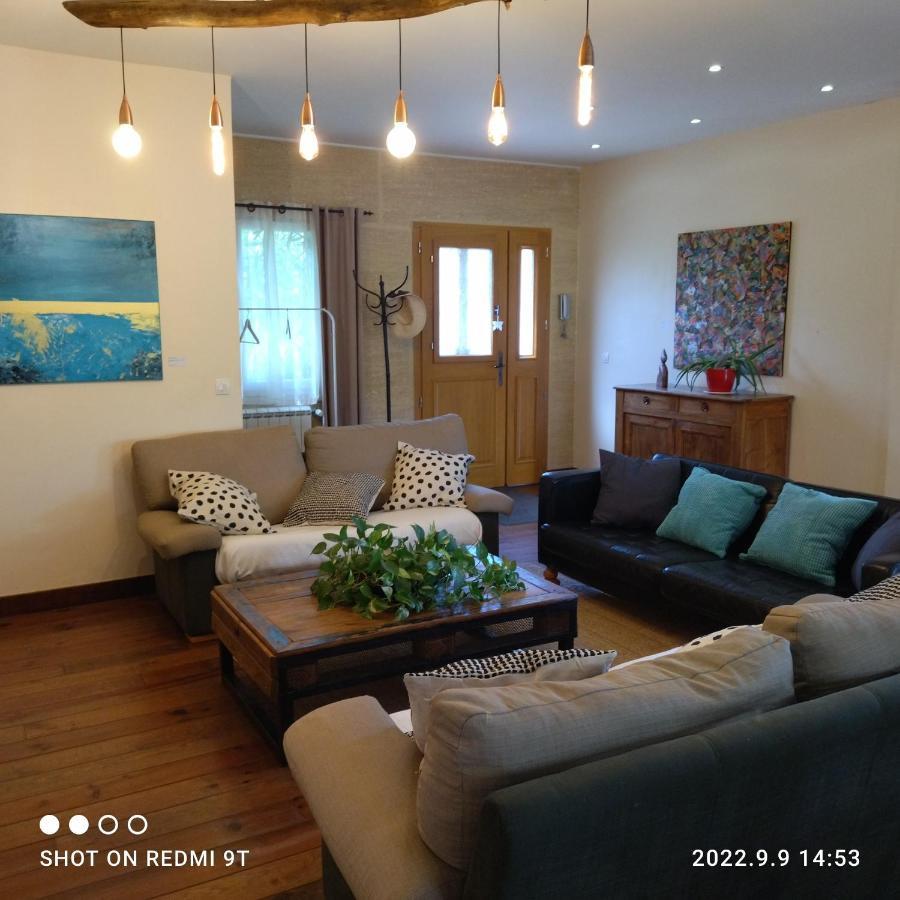 Villa La Charmeuse Fleurie Collias 外观 照片